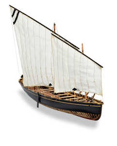Model of lug-rigged "trainera".