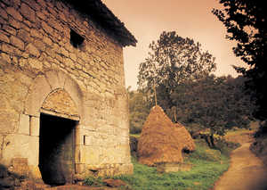 113.	La qualit et la taille de la pierre utilise dans les fermes les plus anciennes du Gipuzkoa est suprieure  celle d'poques plus rcentes.
