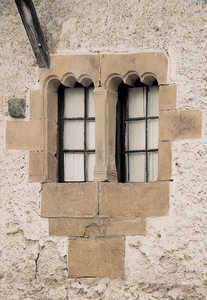 141.	Trilobate windows in Oiartuzn (16th century).
