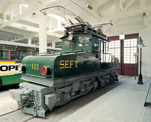 133. La locomotive 101 du Topo, la plus ancienne locomotive lectrique en fonctionnement en Espagne. 
