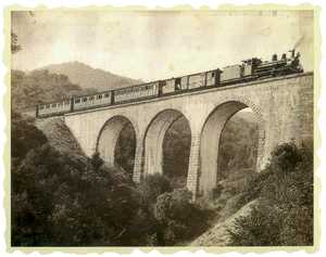 53. Un train  vapeur au passage de Meagas. 