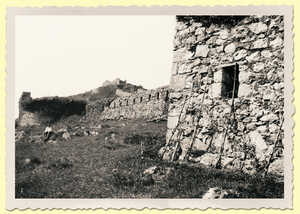 98. Hernaniko Santa Barbarako gotorlekua 1930 inguruan.© Indalecio Ojanguren