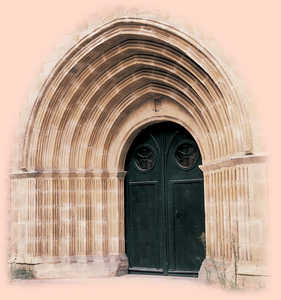 13.Portail romain-gotique du couvent de Saint Agustin  Hernani.© Jonathan Bernal